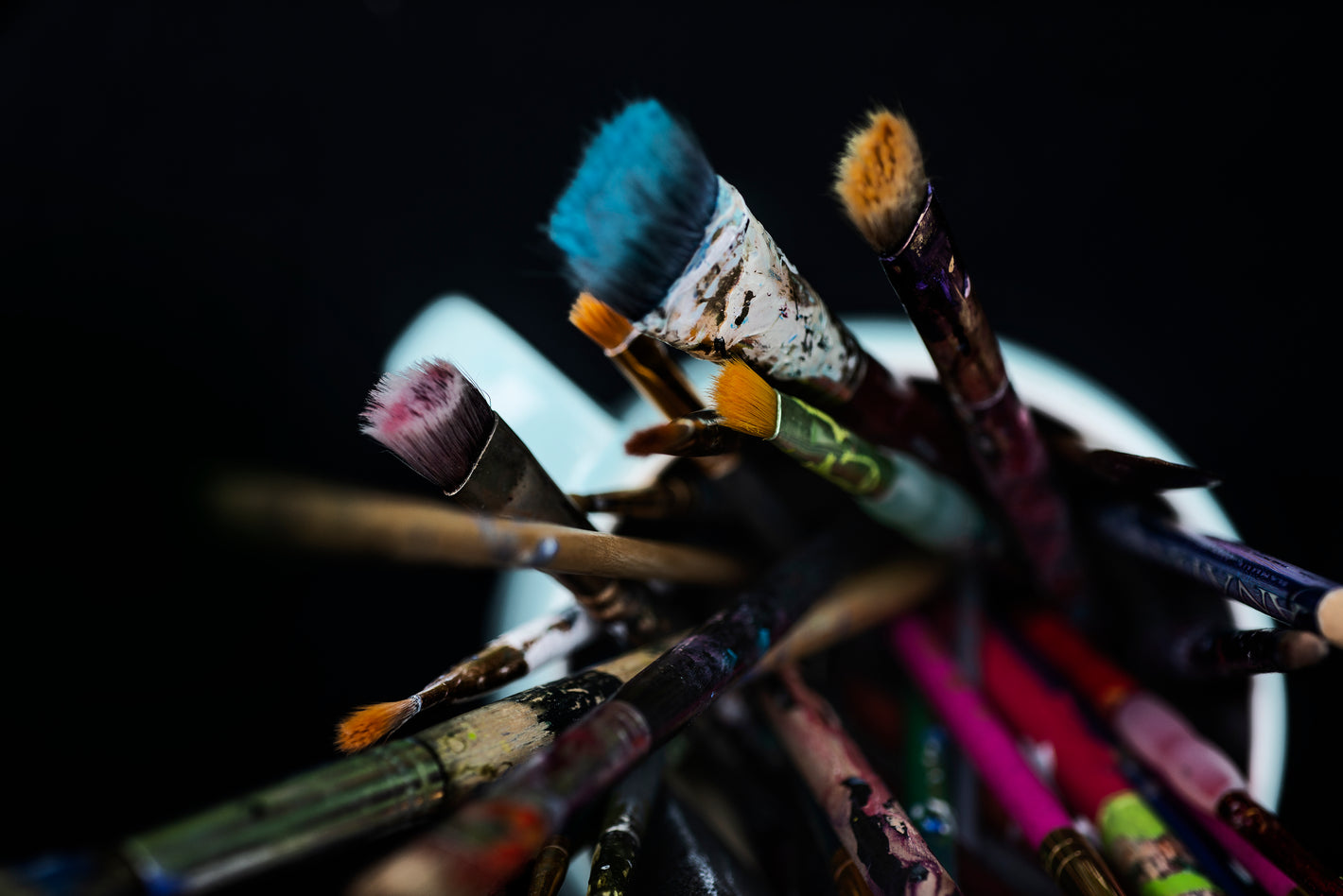 paint brushes banner image
